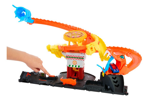 Mattel® Hot Wheels Pista Juguete Ataque De Cobra Vs Pizzería