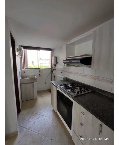 Apartamento En Alquiler En Envigado - Otra Parte