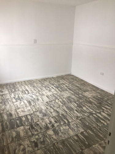 Imagen 5 de 8 de *** Venta Casa 2 Dormitorios - B° Yapeyú ***