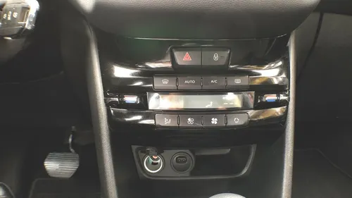 Peugeot 208 Active Vti Sec 1,6