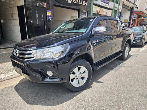 Toyota Hilux CD SRV 4x4 2.7 Flex 16V Aut.