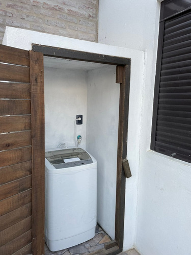 Imagen 11 de 13 de Casa De Dos Dormitorios, Para Cuatro Personas A Cuatro Cuadras De La Playa, Costa Azul, La Paloma, Rocha.
