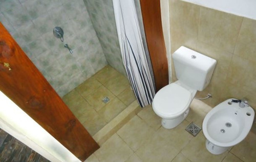 Imagen 6 de 12 de Gesell Alquilo 6 Personas, Wifi, Cable, Parque Cerrado