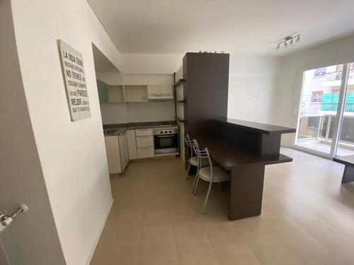 Monoamb. En Alquiler A/prof. En Recoleta C/balcón