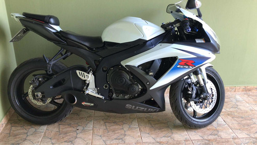 Suzuki Srad 750