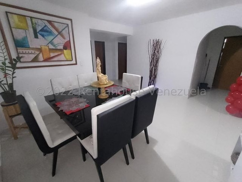 Imagen 8 de 14 de Casa En Venta En Urb. Las Amazonas, Santa Rita Cod. 23-14893 Dvm