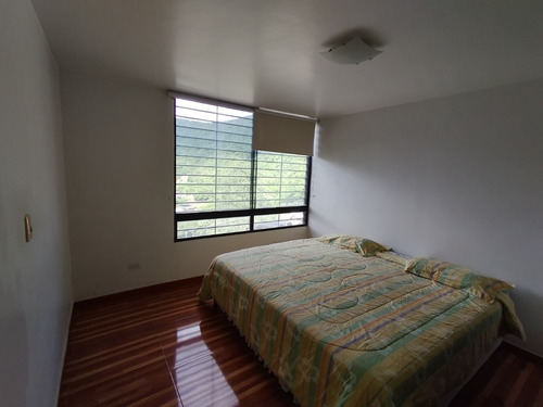En Venta Apto. Urb. Mampote-guarenas Conjunto Residencial Vista Real, Con 108 Mts2. Ma. Fda. Varela