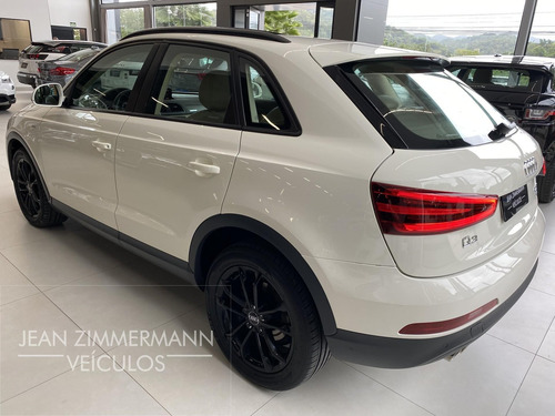 Imagem 4 de 15 de Audi Q3 2.0 Tfsi Quattro Automatica