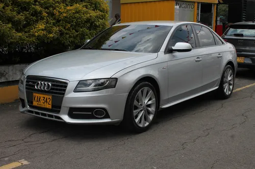 Audi A4 1.8 Sline