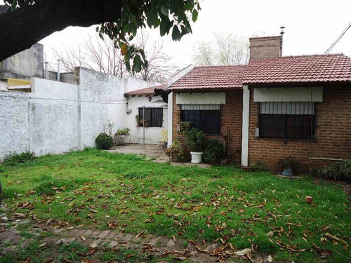 Imagen 8 de 8 de Chalet En Venta En Ituzaingo Norte