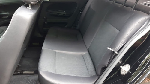 Imagem 8 de 12 de Voyage 2019 1.6 Msi Flex 8v Super Novo
