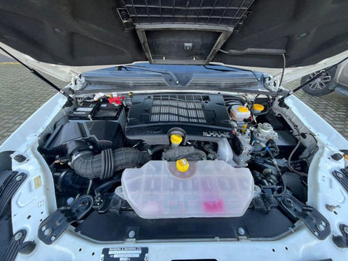 Mahindra Pik Up 2.2 WORK 4X2 DIESEL REFRESH DC MT 4P