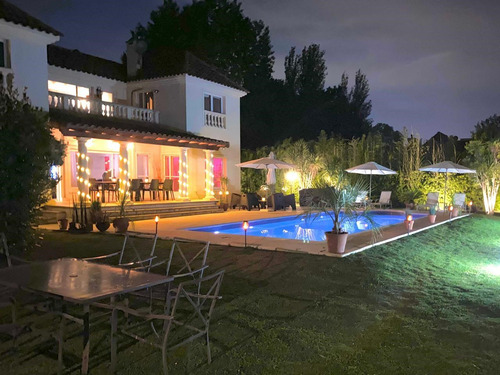 Casa Chalet Tradicional En Alquiler En San Diego Country Club, Francisco Álvarez, Moreno