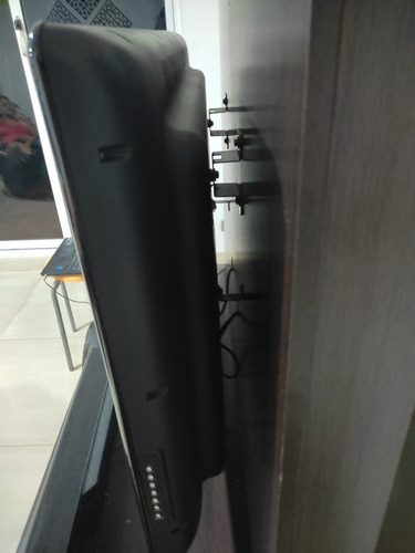 Imagen 3 de 9 de Televisor Lcd Siragon L4204c Con Dvd Incluido