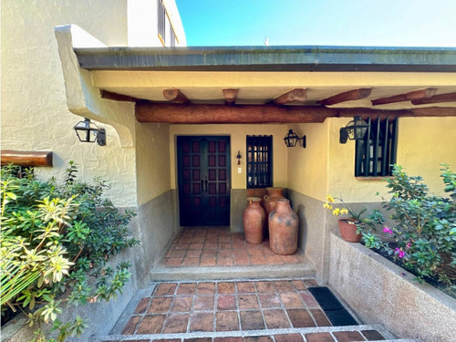 Vendo Casa 730m2 La Lagunita 0094
