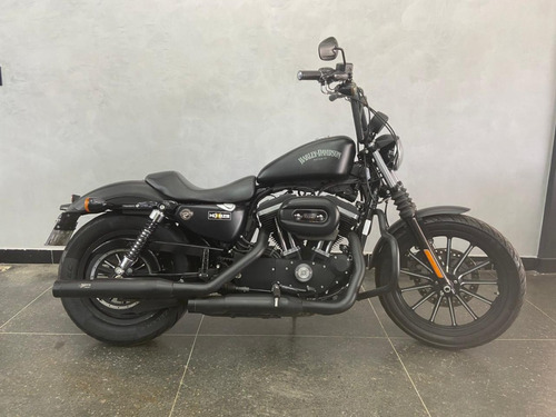 Harley Davidson - Iron Xl883n