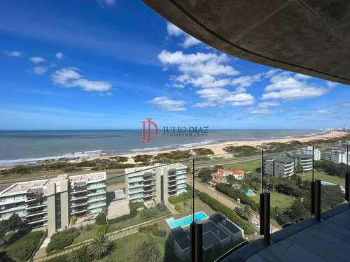 Apartamento Nuevo Con Vista Al Mar En La Brava