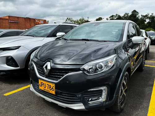 Renault Captur 2.0 INTENS BOSE