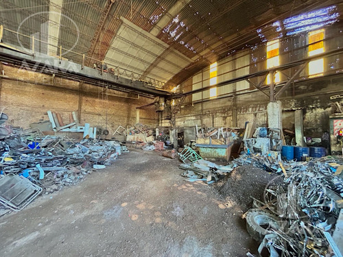 Casa A Demoler Sobre Terreno 8,66 X 37 En Carapachay En Venta