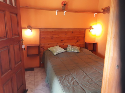 Hermosa Propiedad Appto Bancor. Casa Grande (sierras De Córdoba). Dos Cabañas En 1058 M2