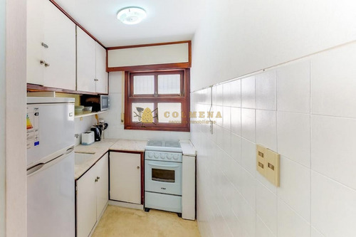 Apartamento En Peninsula, Cerca Del Puerto De 2 Dor, 1 Baños.- Ref: 1856