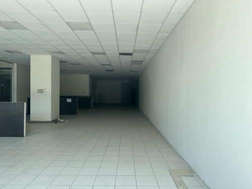 En Renta Local Comercial En Av Palmas 239, Lomas De Chapultepec, Cdmx - Pg