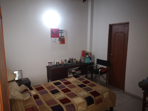 Se Vende Casa Lote En Sector Velódromo