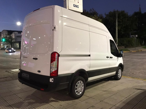 Imagen 4 de 18 de Ford Transit 2.2l Furgon Mediano Techo Elevado 350m 07 (r)