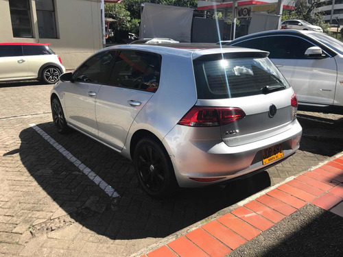 Volkswagen Golf Confortline