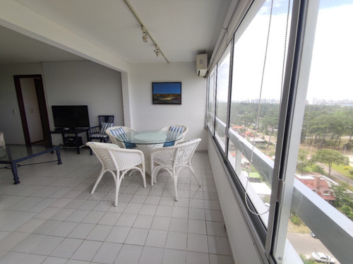 Imagen 25 de 30 de Apartamento En Venta 3 Dormitorios 2 Baños Impecable Hermosa Vista Desde Todos Los Ambientes