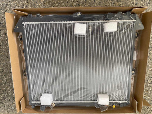 Imagen 2 de 4 de Radiador Toyota Fortuner Hilux Kavak 4.0