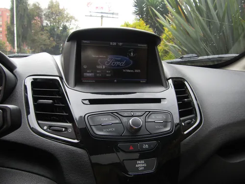 Ford Fiesta 1.6 Titanium At