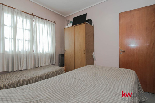 Imagen 20 de 30 de Departamento Tipo Casa En Dúplex De 4 Ambientes Con Cochera En Palermo! Impecable!