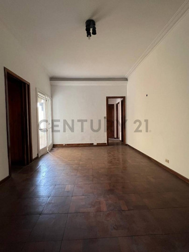Imagen 12 de 30 de Venta Dpto 5 Amb. Amplios Balcón Frente Luminoso Doble Ingreso Floresta