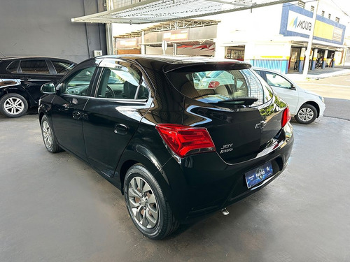 Chevrolet Onix 1.0 JOY PLUS BLACK 8V