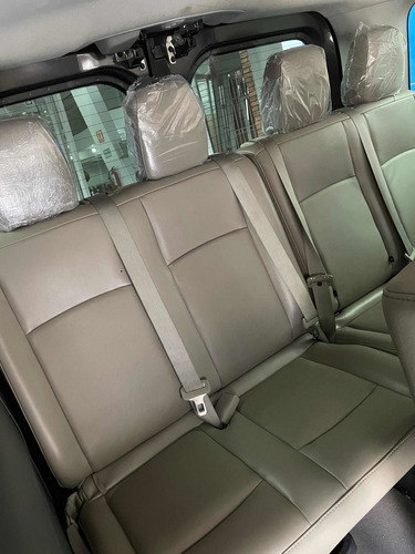 Imagen 9 de 11 de Nissan Nv3500 Sl