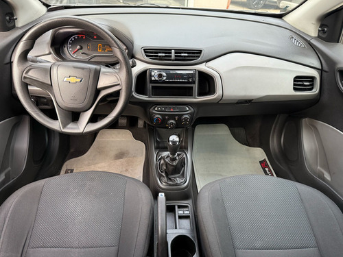 Chevrolet Onix ONIX HATCH JOY 1.0 8V FLEX 5P MEC.