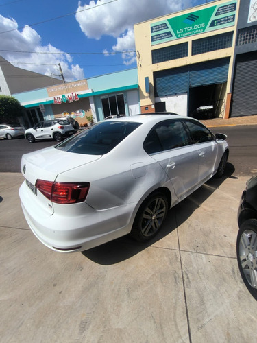 Volkswagen Jetta 2.0 Tsi Highline 4p