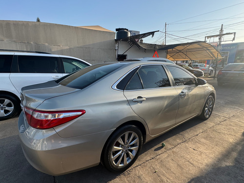 Toyota Camry 2.5 Xle L4 Navi At