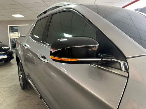 Fiat Toro 2.0 16V TURBO DIESEL VOLCANO 4WD AT9