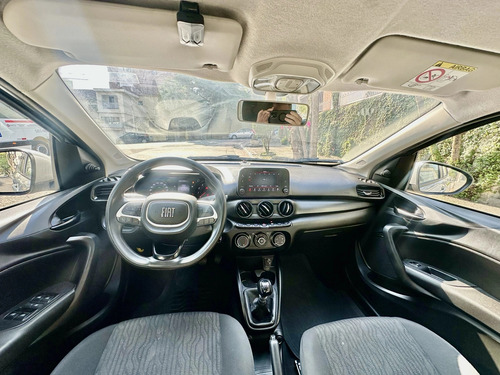 Fiat Cronos 1.0 Drive Flex 4p