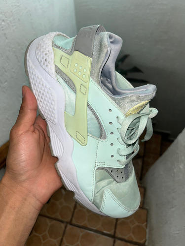 Tenis Nike Huarache Originales, Muy Poco Uso, Reducidos A #6 (Usado)