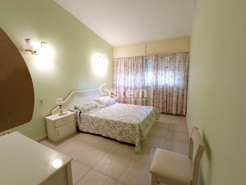 Imagen 6 de 23 de Venta Casa 3 Dormitorios Y Dependencia, Playa Mansa, Punta Del Este