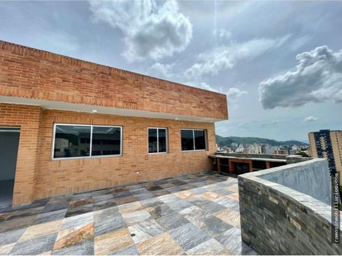 Imagen 22 de 25 de En Venta Pent House Sabana Larga.