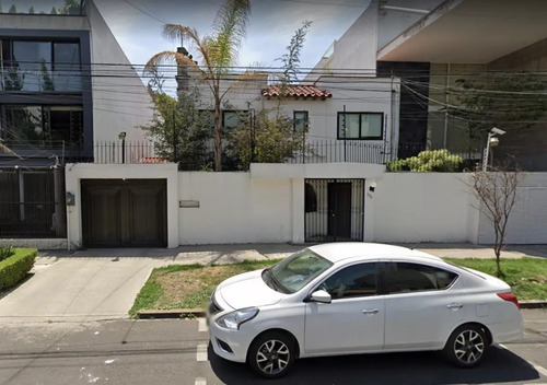 Am-hermosa Y Amplia Casa En Remate Bancario Muy Bien Ubicada En Polanco