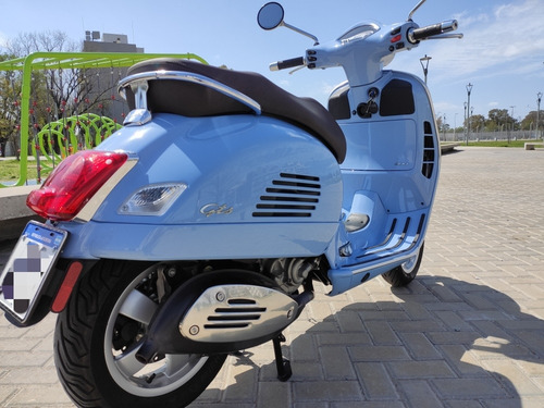 Vespa Piaggio Gts 300 Abs/asr Impecable Permuto