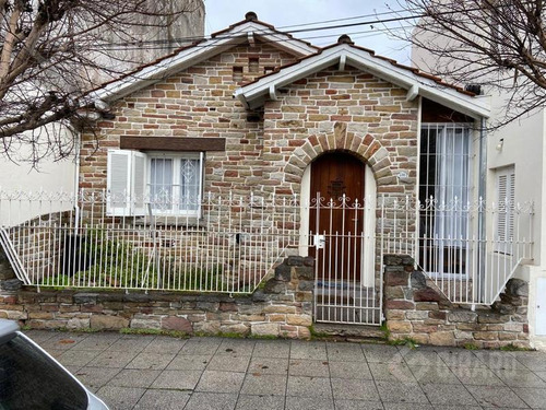 Imagen 6 de 30 de Casa En Venta, Zona Guemes.