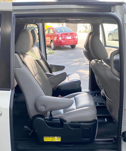 Toyota Sienna 3.5 Limited At