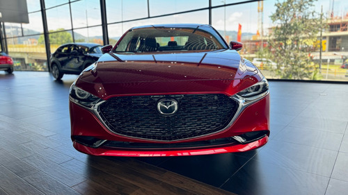 Mazda 3 Sedan GRAND TOURING AT MHEV