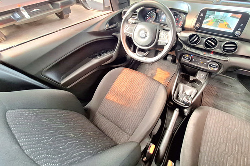 Fiat Cronos 1.3 Drive Mt